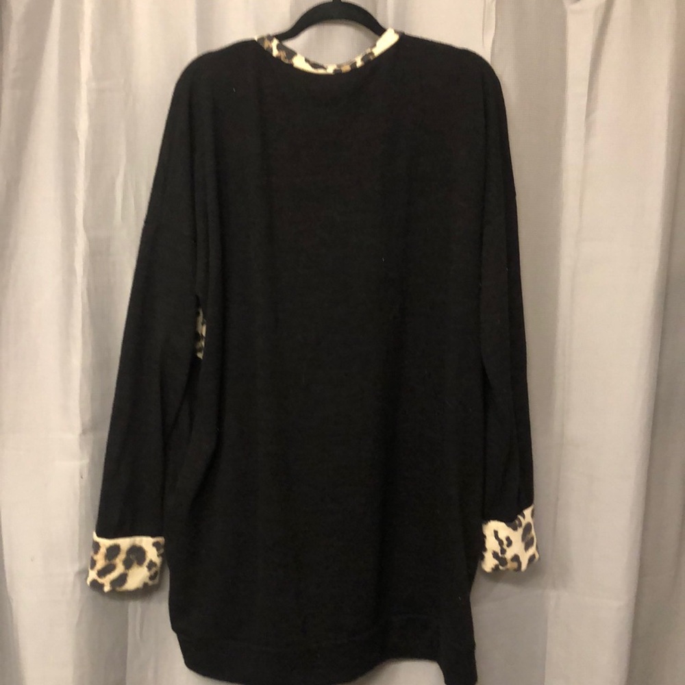 Tunic pullover - Picture 2 of 2